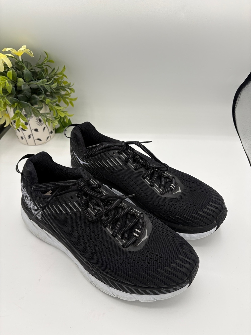 Hoka Men's Black Athletic Running Shoes